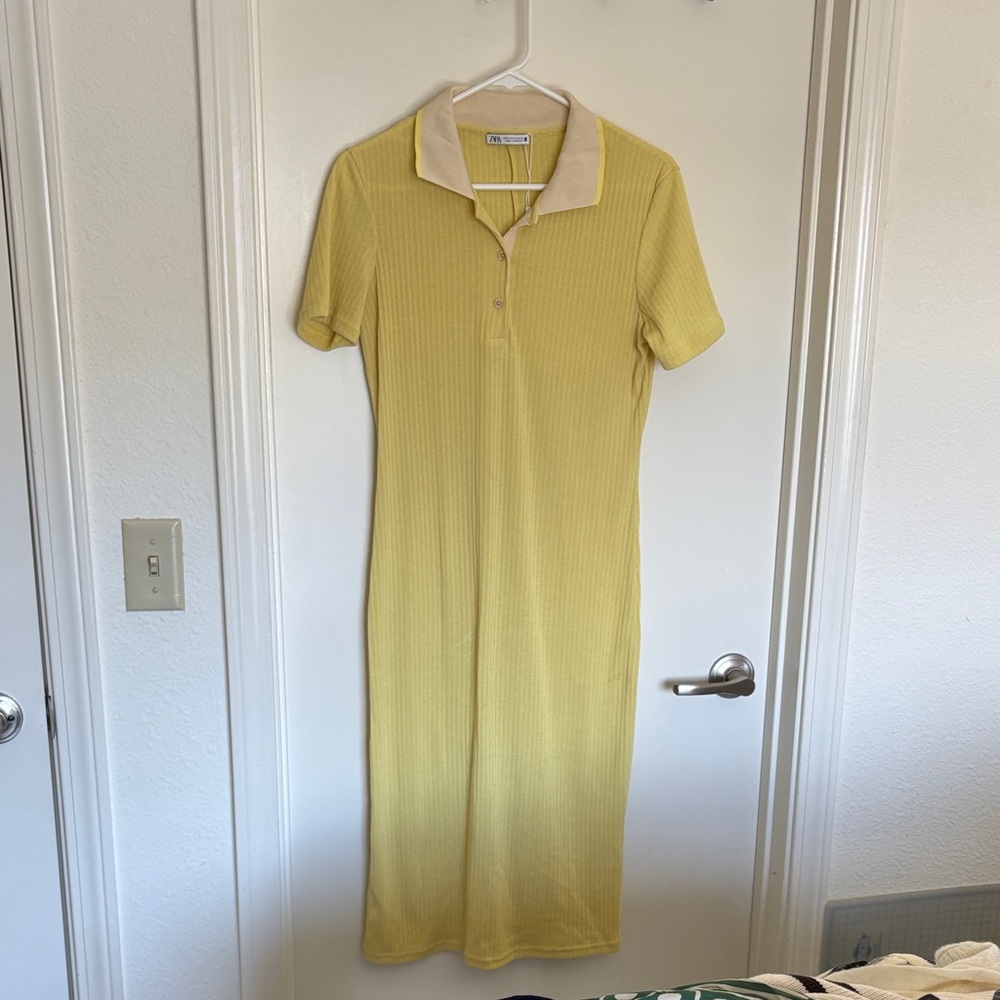 Zara Ribbed Polo Midi Dress - Butter Yellow
Brand: Zara